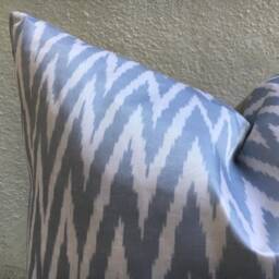Handwoven Silk Ikat Pillow Cover, Modern Accent Cushion - 24x24 - thumbnail 2