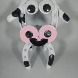 Upcycled Horseshoe Cow - Metal Garden Art Animal - thumbnail 1