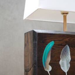Black Oak Block Hand Detailed Feathers Table Lamp With White Shade - thumbnail 2