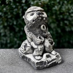 Concrete Sitting Hedgehog Statue Outdoor Animal Figurine Cement Ornament Hedgehog Lover Gift Yard Art Front Door Decoration - thumbnail 1
