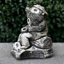 Concrete Sitting Hedgehog Statue Outdoor Animal Figurine Cement Ornament Hedgehog Lover Gift Yard Art Front Door Decoration - thumbnail 3