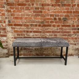 Grey Short-Wool Shearling Covered Bench, Genuine Sheepskin, Wooden Bench, Dining Bench , Interior Decor Furry Gift - thumbnail 3
