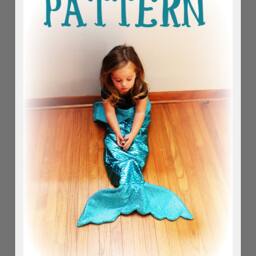 PDF - Tutorial Pattern -Mermaid Tail Blanket Fleece Sewing Pattern 3 Different Sizes Sequins & Scales - thumbnail 2