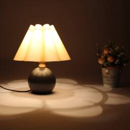 Khaki Pink Fabric Bedside Lamp, Ceramic Base - thumbnail 4