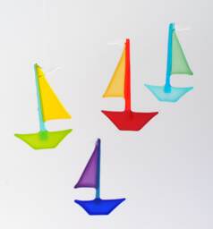 E50-38 Flat Fused Sailboat Suncatcher