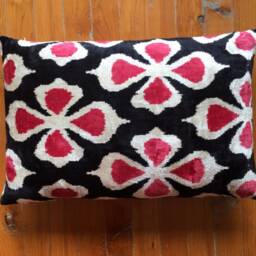 Red & Black Ikat Velvet Pillow Cover Ethnic Retro Cushion - thumbnail 3