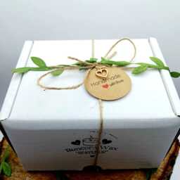 Mum Friend Soy Candle Gift Set Scented & Matches For Her Birthday - thumbnail 3