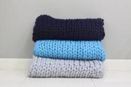 Chunky Knit Merino Wool Blanket Bulky Throw, Dark Blue Gift