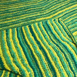 Jurassic Squish Bedspread Or Afghan - thumbnail 3