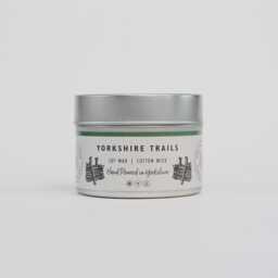 Yorkshire Trails - Scented Candle Hand Poured in Soy Wax Vegan - thumbnail 2