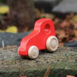 Wood Tractor Red - thumbnail 2