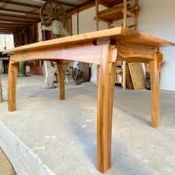 Quilpo Dining Table, 6 Person 72 - thumbnail 3