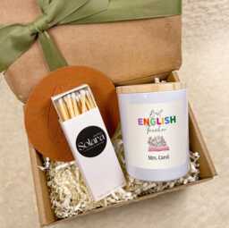 Personalised English Teacher Gift, Custom Appreciation Candle, Thank You Gift For Teacher, End Of School Year - thumbnail 1