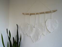 Medium Macrame Feathers Wall Hanging, Leaf, Contenporary Art, Woven Nursery Decor, Bedroom Backdrop, Over The Bed - thumbnail 1