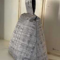 Clearance Stock Contemporary Beige Jacquard Door Stop, Pyramid Bag Design - thumbnail 3