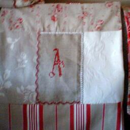 Quilted Cover Pillow Case Sq . French Country Style , Cushion Quilted With Linen & Red Prints Deco - thumbnail 3