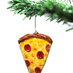 Pizza Ornament - Cheesy Pepperoni Christmas Decor - thumbnail 2