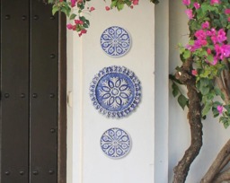 Ceramic Garden Tile Set, Suzani Floral Wall Decor, Blue & White - Set Of 3 - thumbnail 1