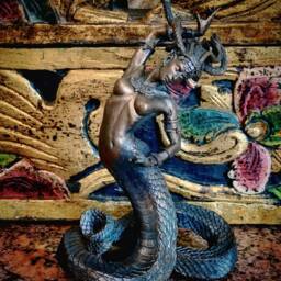 Medusa Statue, Half Scale Resin Sculpture -. Mythological Creature Figurine - Myths & Legends Character Statue Fantasy Art Lover Gift - thumbnail 2
