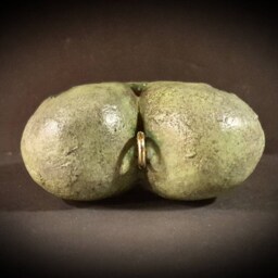 The Evil Queen's Poisoned Apple Inspired Solid Wood Heart With Brass Hook - thumbnail 3