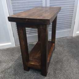 Wooden Table. Side/End Table - thumbnail 3
