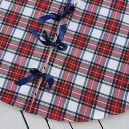 Paid Tree Skirt, Tartan Christmas Skirt - thumbnail 3
