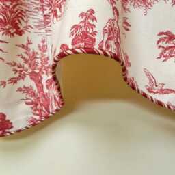 Waverly Country Life Weekend Garnet & Ivory Window Valance Lined Corded Rod Pocket Scalloped French Romantic Toile - thumbnail 3