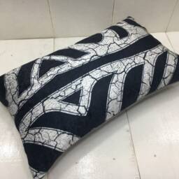 Handwoven Silk Ikat Pillow Cover, 12x20, Modern Home Decor - thumbnail 4