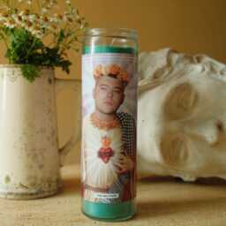 Saint Mo Chara Prayer Candle Scented Vegan Soy Wax, 120Hr Burn - thumbnail 1