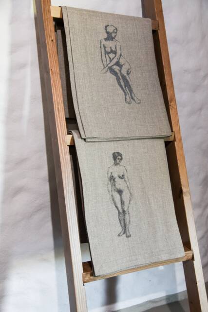 Embroidered Linen Bath Towel Natural Sauna Towel With Woman Art - image 1