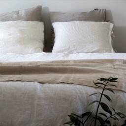 Linen Bedding Set, White Linen With Ties - thumbnail 3