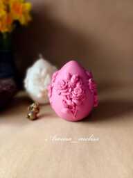 Floral Easter Egg Candle Handmade Soy Wax Decor - thumbnail 1
