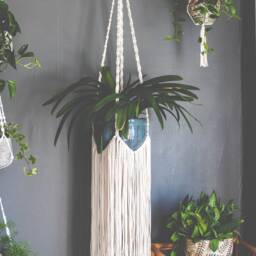 Extra Large Macrame Plant Hanger, Plant Pot Holder, Indoor Room Decor, Fringe Hanger, Holder - thumbnail 4