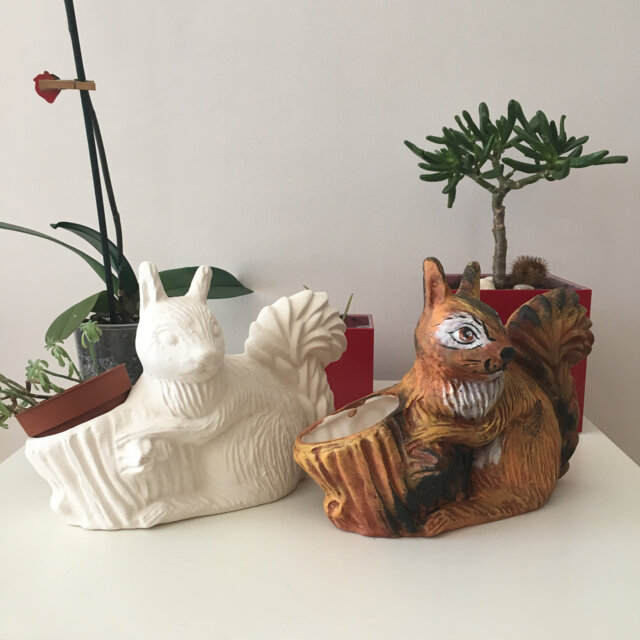 Ceramic Squirrel Pot - Ready To Paint Flower Planter Diy Planters For Home D??cor & Gifts - image 1