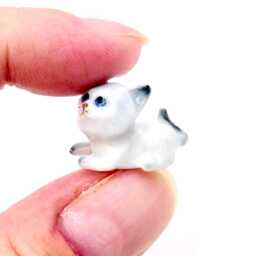 Miniature Ceramic Cat Baby Pet Mini Animal Little White Grey Figurine Tiny Statue Small Decoration Collectible Hand Painted Figure - thumbnail 4