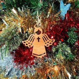 Wooden Religious Angel Christmas Tree Decoration - Beautiful Xmas Ornament in Oak, Walnut Cherry Wood Or Silver, Gold, Red, Green Glitter - thumbnail 2