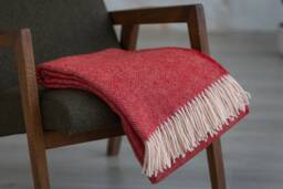 Pure Sheep Wool Small Herringbone Pattern Christmas Red Large Sofa Blanket With White Fringes Warm Housewarming Gift For A Couple 140x200 cm - thumbnail 1
