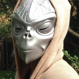 Futuristic Alien Mask Metallic Space Helmet, Cosplay Headpiece - thumbnail 3