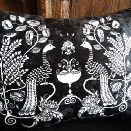 Peacock Chalice Gothic Home Decor Cushion, Art Nouveau Arts & Crafts Velvet Pillow - thumbnail 2