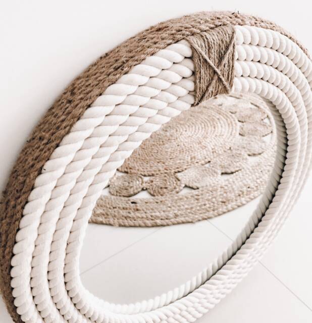 Large 80cm - 31.4Inch Nautical Hampton Elegant Round Rope Mirror Twisted Home Decor Art Beach House Bathroom - image 1