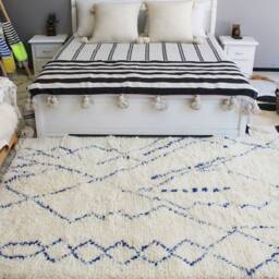 Authentic Moroccan Wool Rug, Blue Patterns. Beni Ourain Berber Floor Seating Carpet, Bedside Bohemian Hand Woven Wool - thumbnail 4