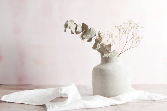 Large Round Concrete Vase - Heavy-Duty Statement Piece For Faux Or Dried Flowers - image 1