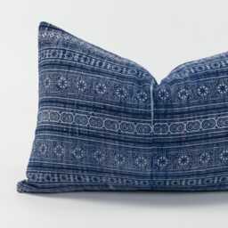 Vintage Hmong Indigo Batik Hemp Lumbar Pillow Cover - 12x20 - thumbnail 2
