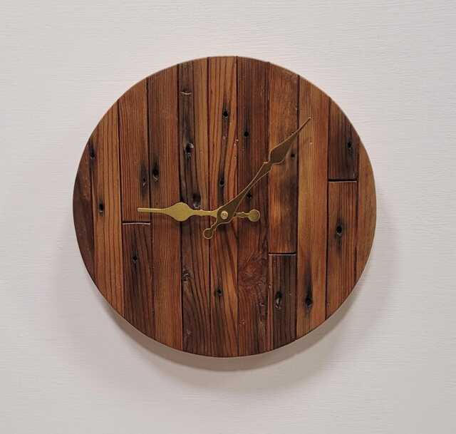 Circular Round Reclaimed Pine Wooden Wood Wall Clock 28 cm Diameter Hand Made Silent - image 1