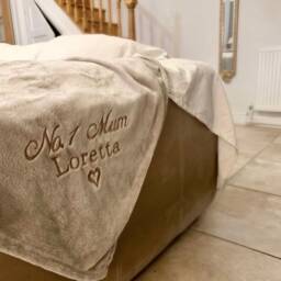 Mothers Day Personalised Embroidered Blanket Throw, Gift For Mum Nan Sister Auntie Grandad, Sentimental, Gifts - thumbnail 3