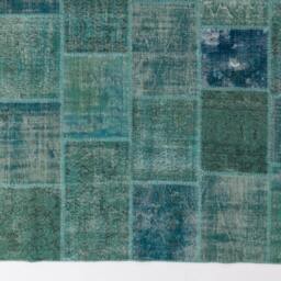 Handmade Turkish Patchwork Rug, Turquoise Blue - thumbnail 3