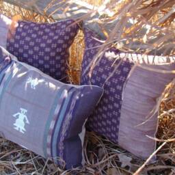 Japanese Kasuri Pillow Cover Burgundy Ikat Geometric Accent - thumbnail 4