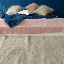 Handwoven Wool Flokati Throw & Pillow Set Shaggy Couch Blanket - thumbnail 2