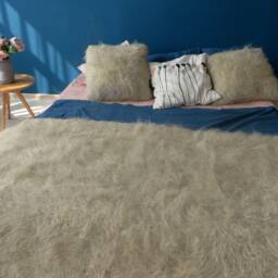 Handwoven Wool Flokati Throw & Pillow Set Shaggy Couch Blanket - thumbnail 3