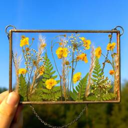 Pressed Flower Art Stained Glass Suncatcher, Botanical Wall Decor - thumbnail 2